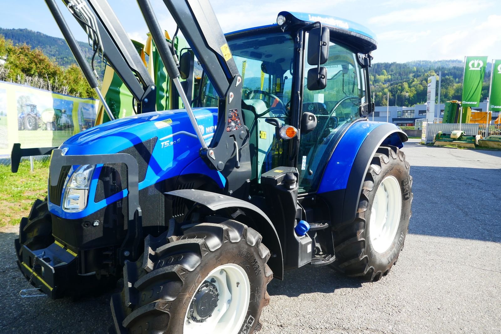 Traktor of the type New Holland T5.90S Powershuttle, Gebrauchtmaschine in Villach (Picture 12)