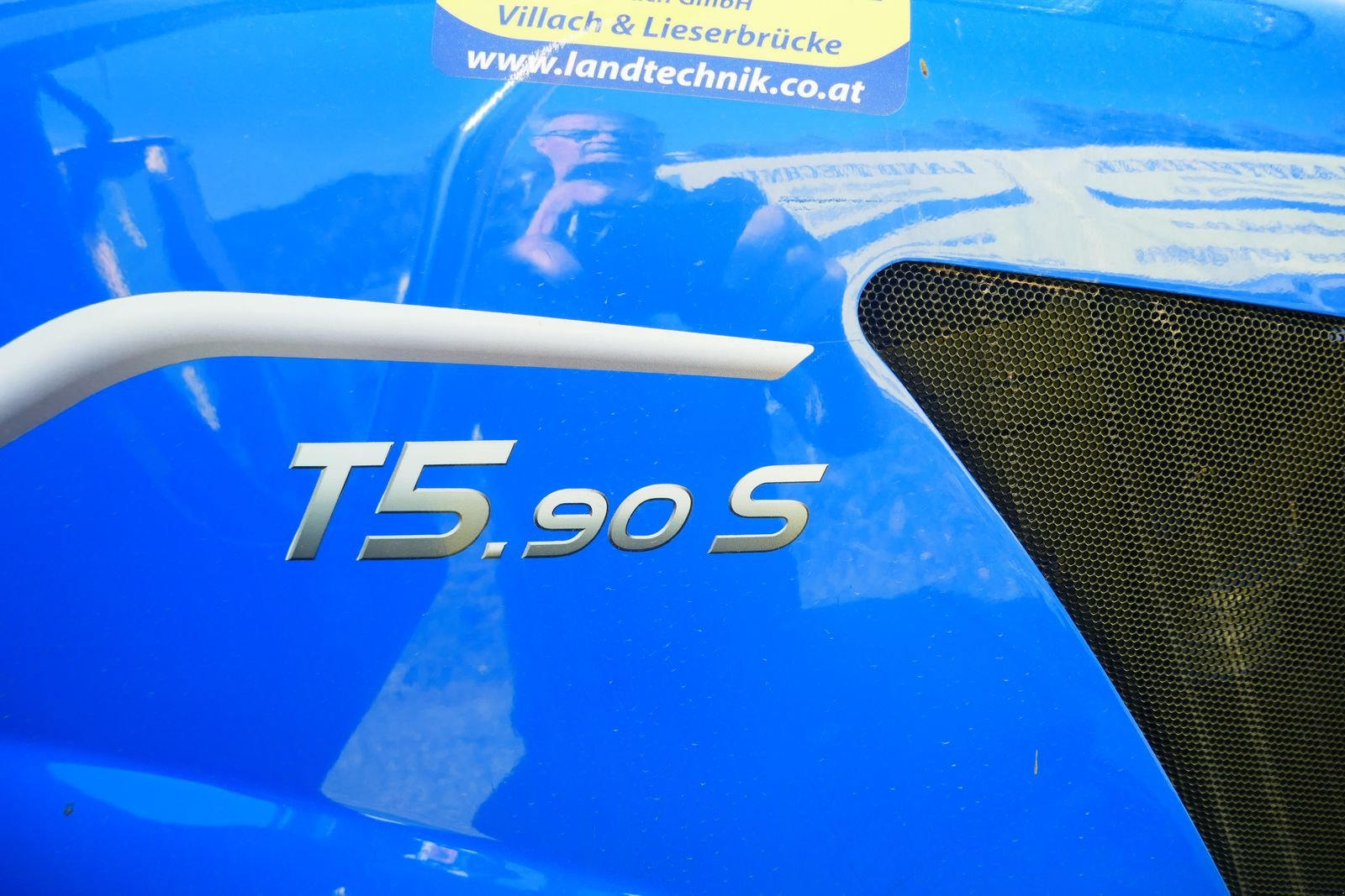 Traktor of the type New Holland T5.90S Powershuttle, Gebrauchtmaschine in Villach (Picture 7)