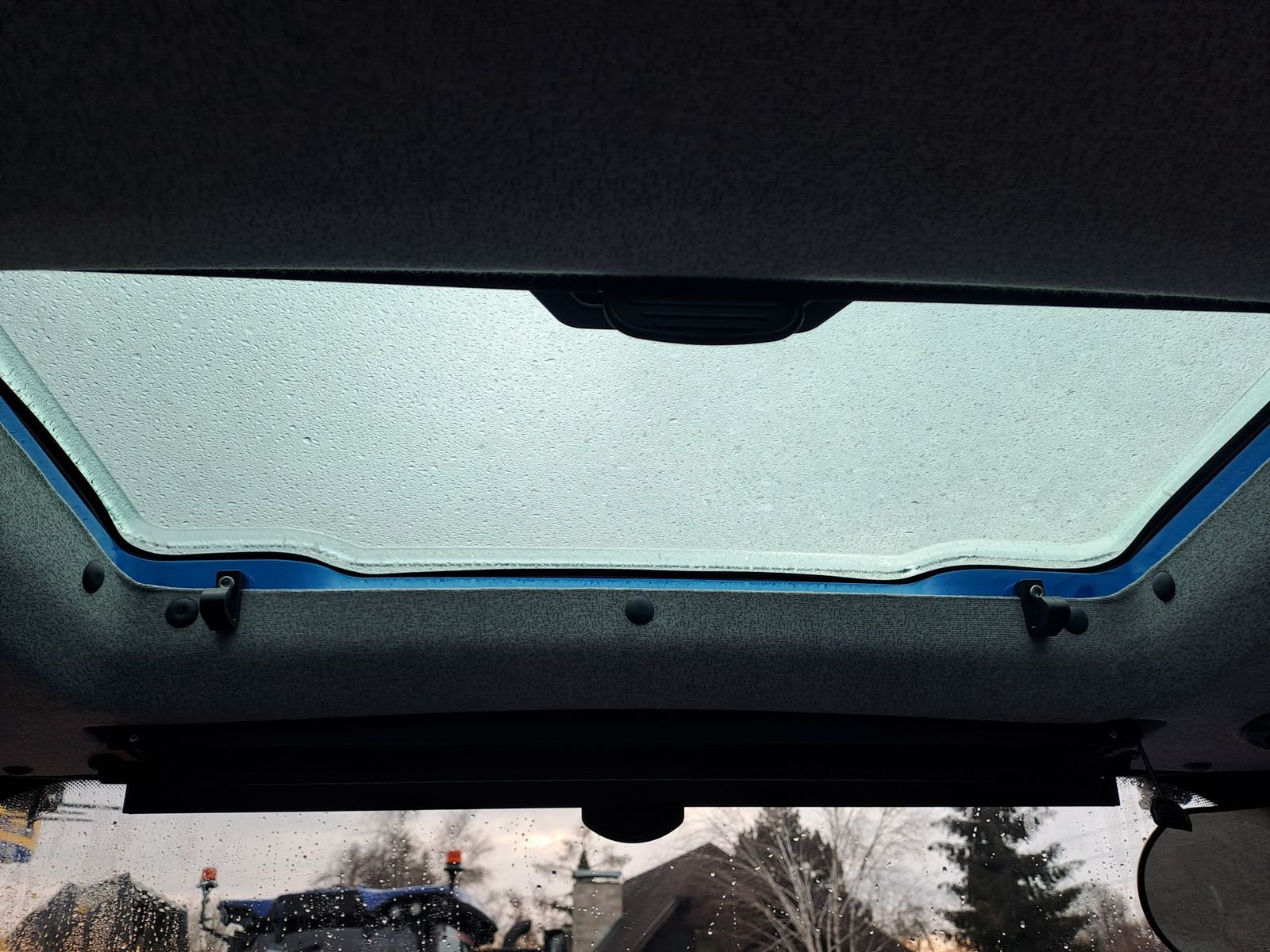 Traktor от тип New Holland T5.90S Synchro Shuttle, Neumaschine в Burgkirchen (Снимка 16)