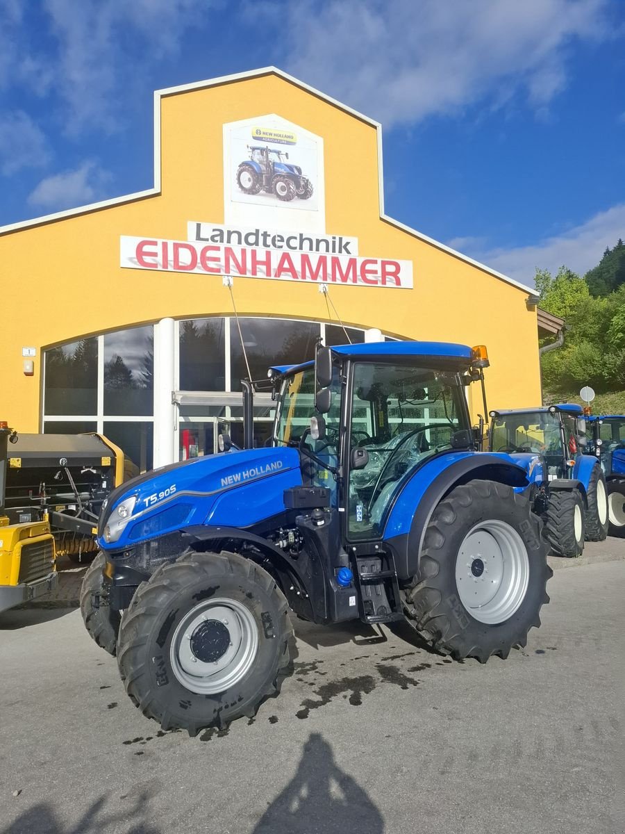 Traktor типа New Holland T5.90S Synchro Shuttle, Gebrauchtmaschine в Burgkirchen (Фотография 8)