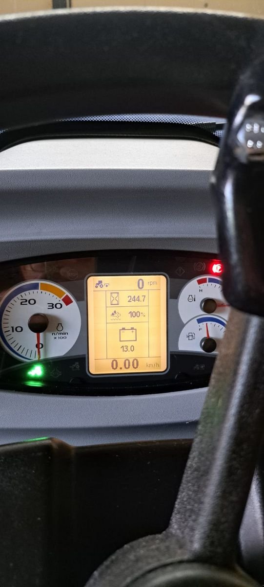 Traktor του τύπου New Holland T5.90S, Gebrauchtmaschine σε Burgkirchen (Φωτογραφία 2)