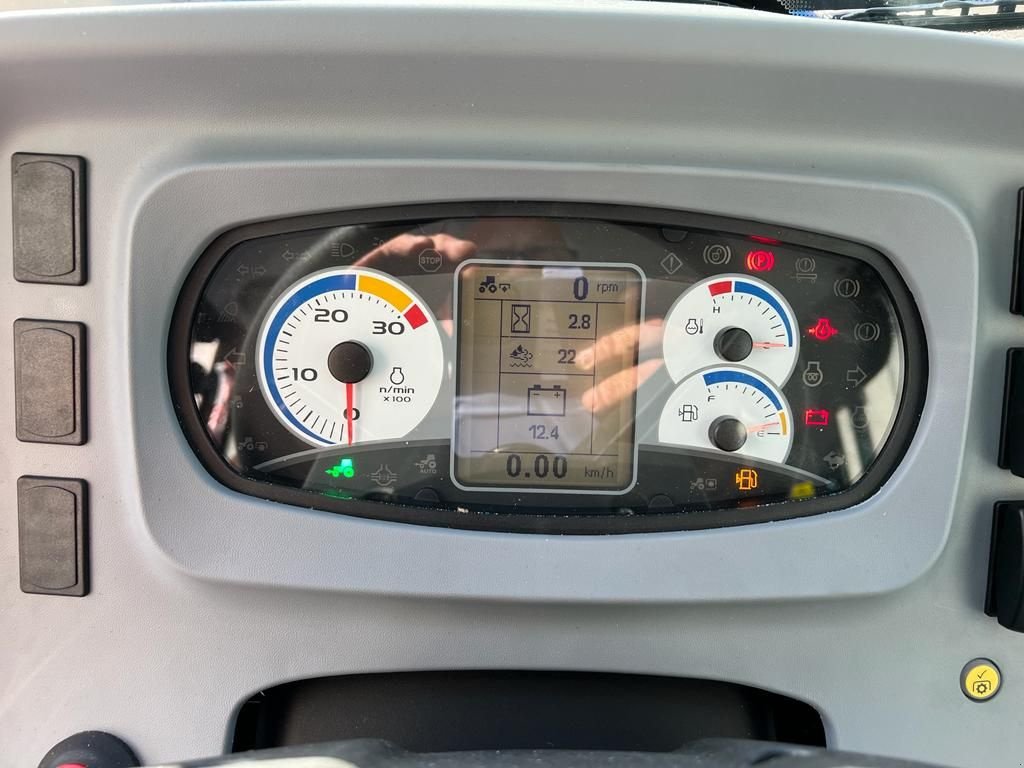 Traktor typu New Holland T5.90S, Neumaschine v Burgkirchen (Obrázek 2)