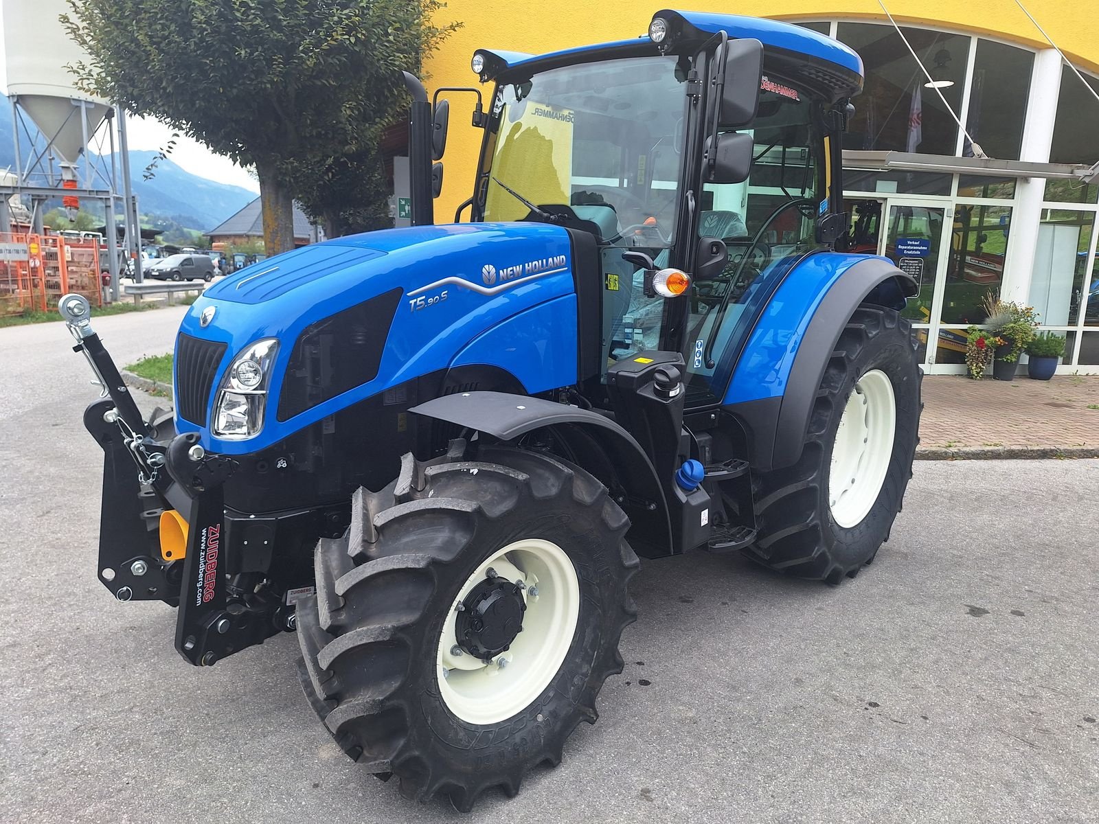 Traktor of the type New Holland T5.90S, Gebrauchtmaschine in Burgkirchen (Picture 10)