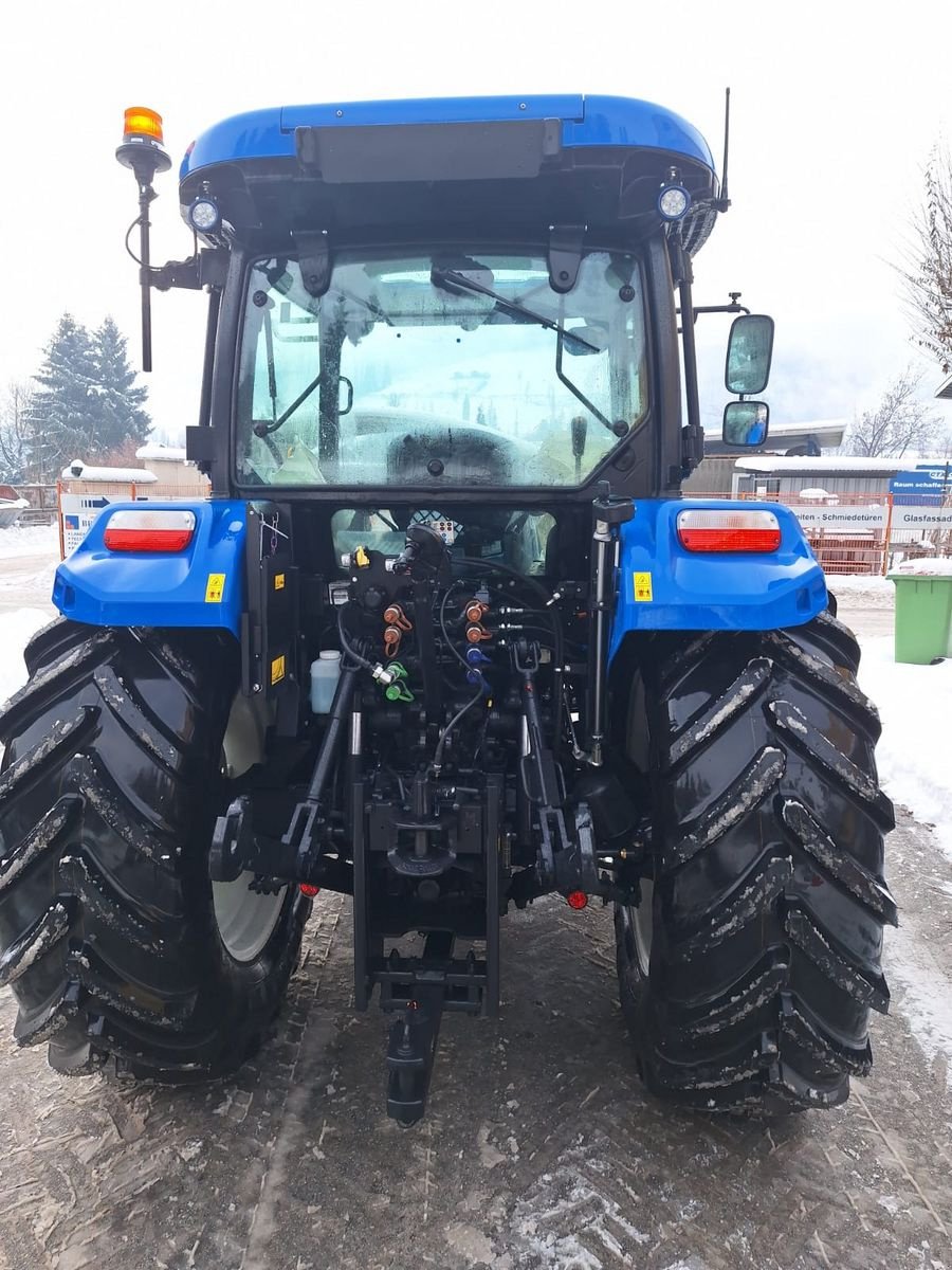 Traktor vrste New Holland T5.90S, Neumaschine v Burgkirchen (Slika 2)