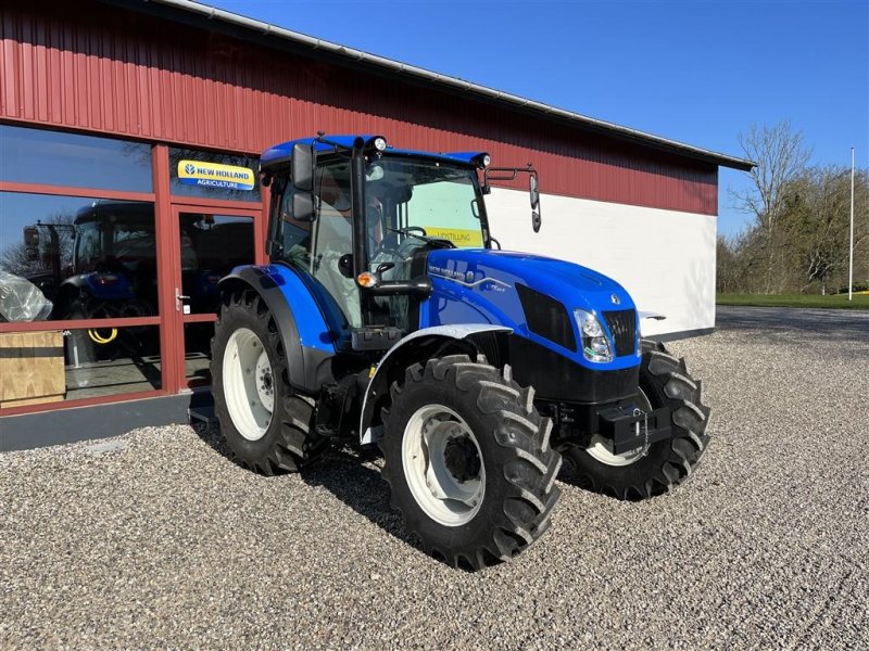 Traktor of the type New Holland T5.90S, Gebrauchtmaschine in Storvorde (Picture 1)
