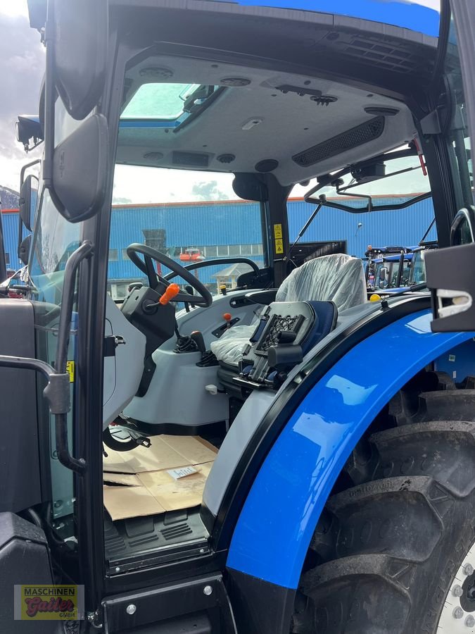 Traktor des Typs New Holland T5.90S, Neumaschine in Kötschach (Bild 15)