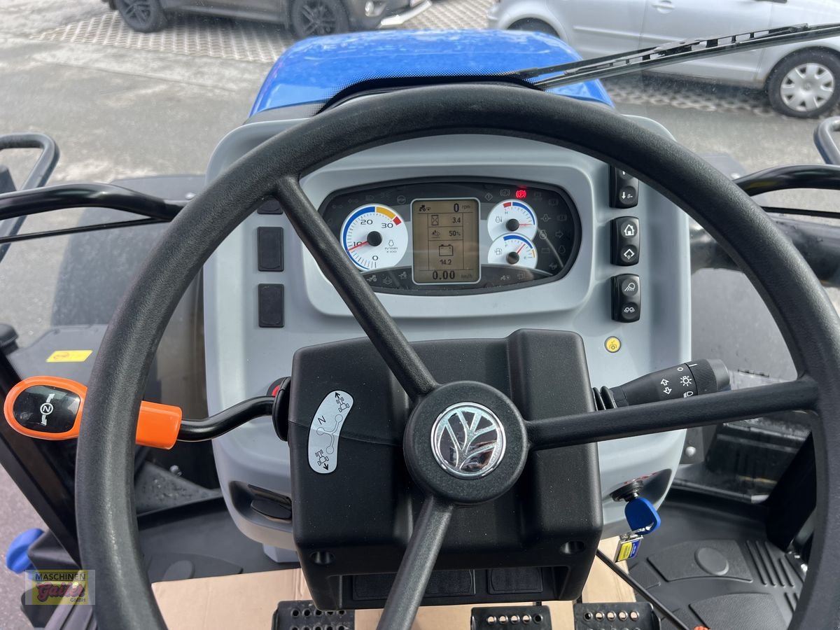 Traktor des Typs New Holland T5.90S, Neumaschine in Kötschach (Bild 18)