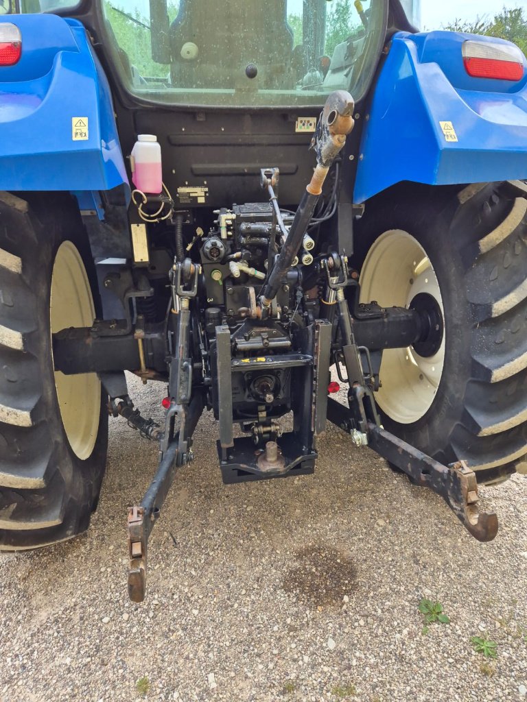 Traktor типа New Holland T5.95, Gebrauchtmaschine в MANDRES-SUR-VAIR (Фотография 5)