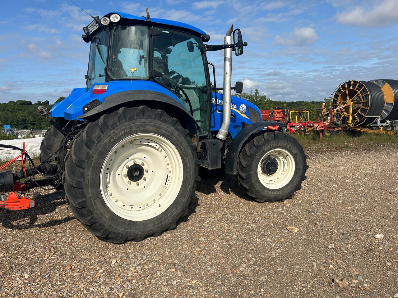 Traktor a típus New Holland T5.95, Gebrauchtmaschine ekkor: CORMENON (Kép 4)
