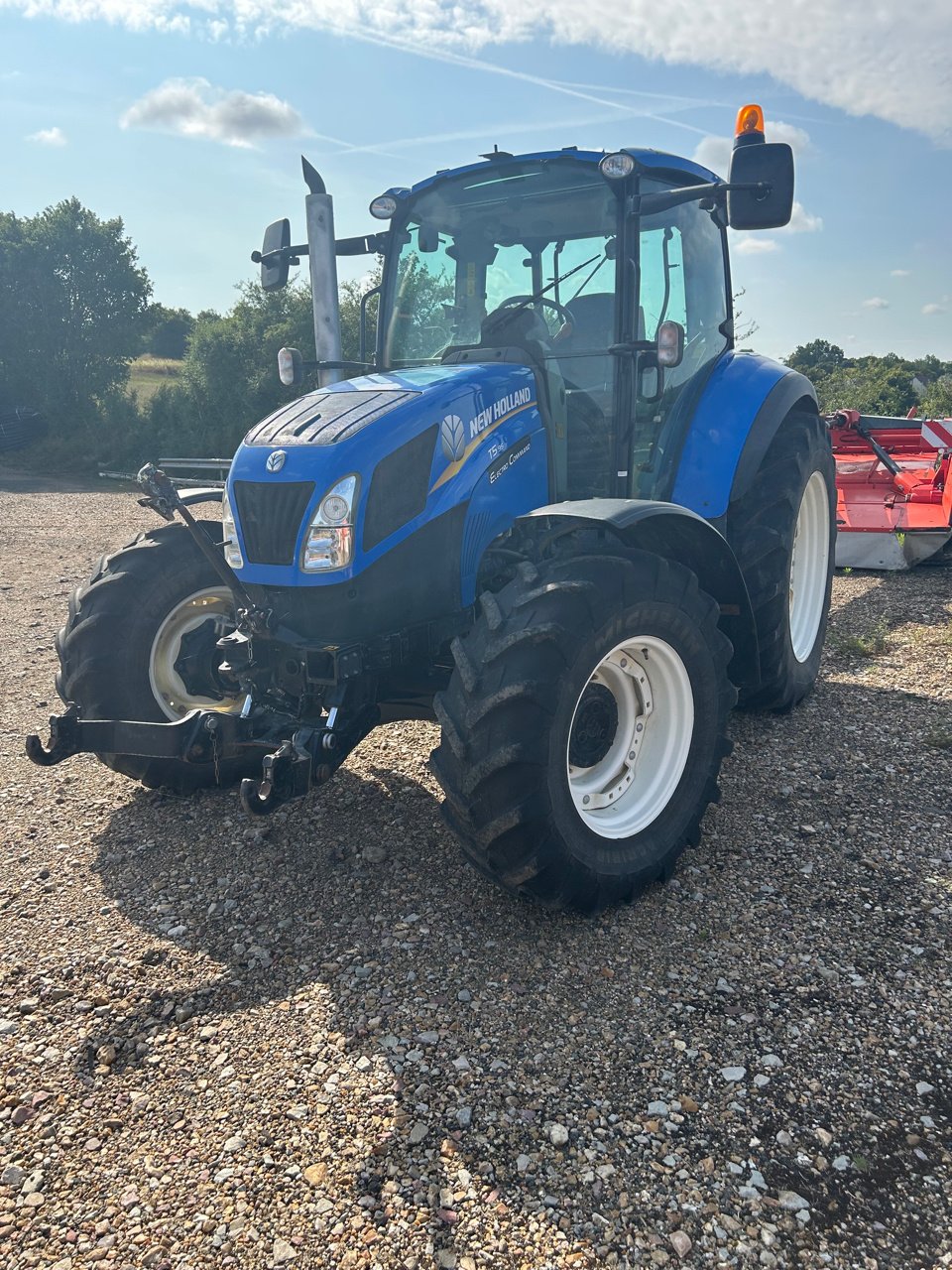 Traktor a típus New Holland T5.95, Gebrauchtmaschine ekkor: CORMENON (Kép 3)