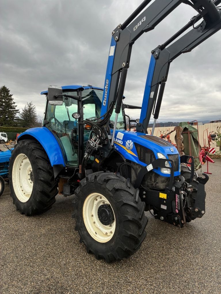 Traktor des Typs New Holland T5.95, Gebrauchtmaschine in VERNOUX EN VIVARAIS (Bild 4)