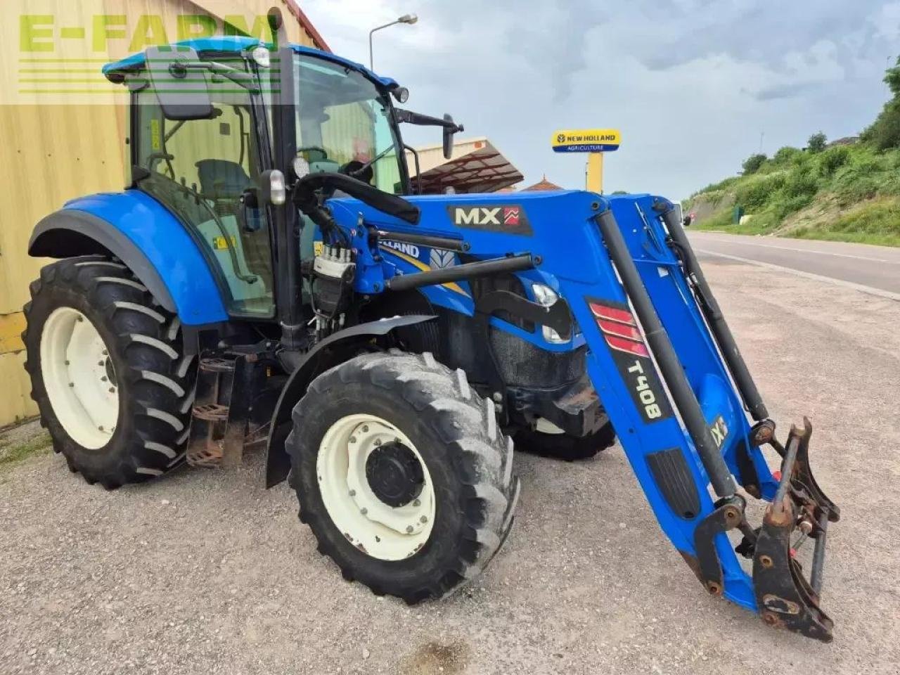 Traktor typu New Holland t5.95, Gebrauchtmaschine v CHAUVONCOURT (Obrázek 2)
