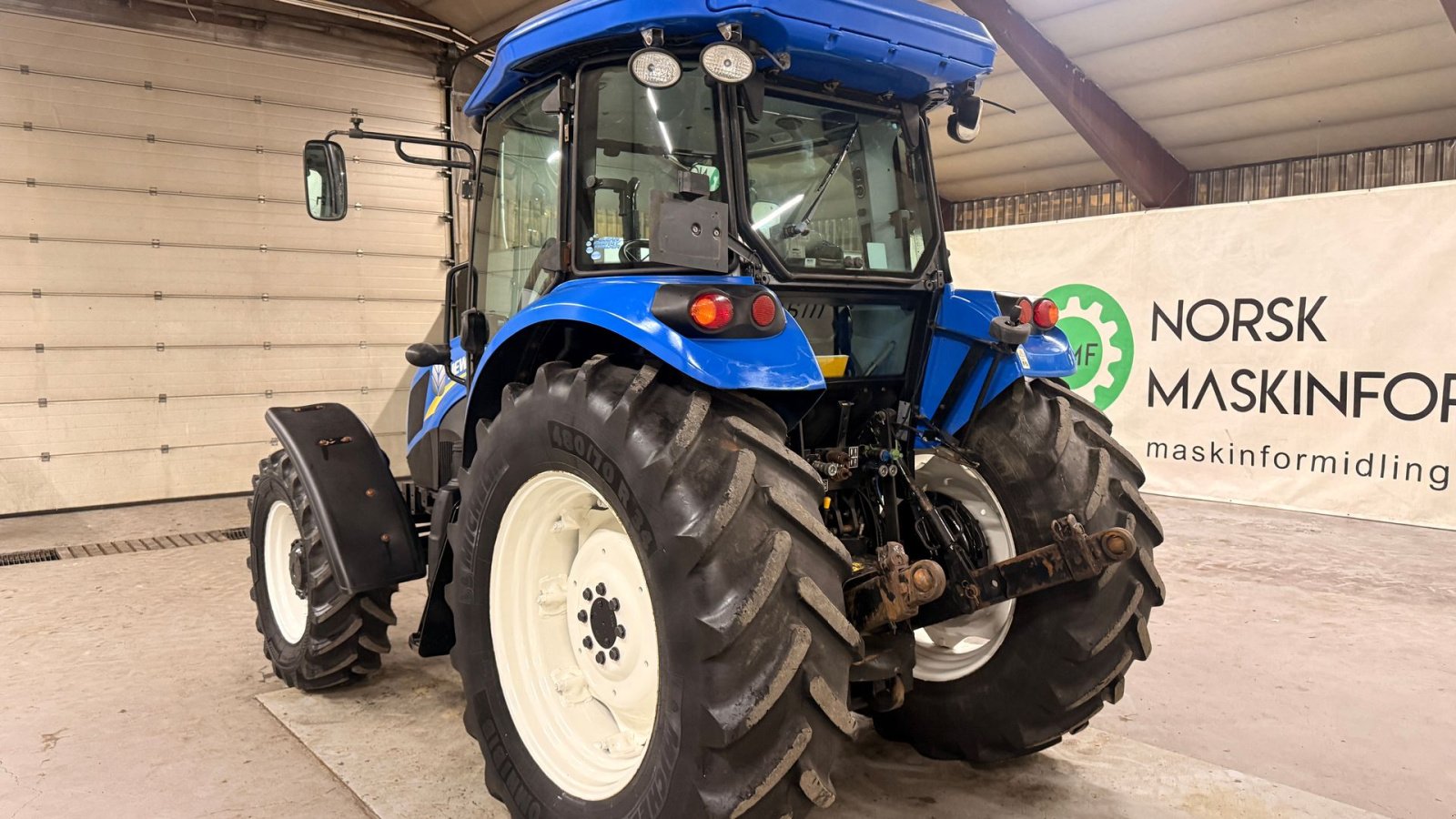 Traktor от тип New Holland T5.95, Gebrauchtmaschine в Ølen (Снимка 3)