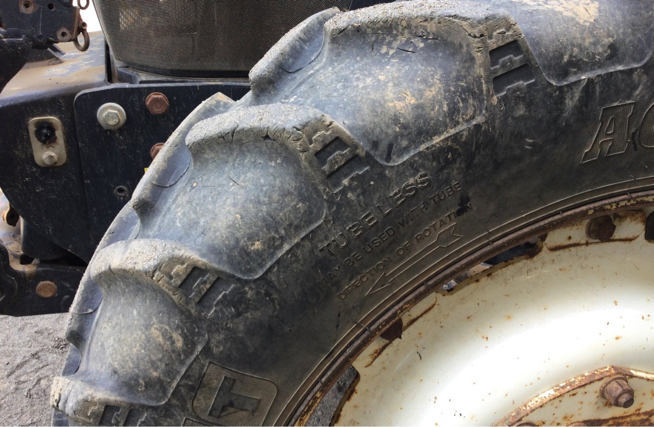 Traktor tip New Holland T6 120, Gebrauchtmaschine in JOSSELIN (Poză 9)