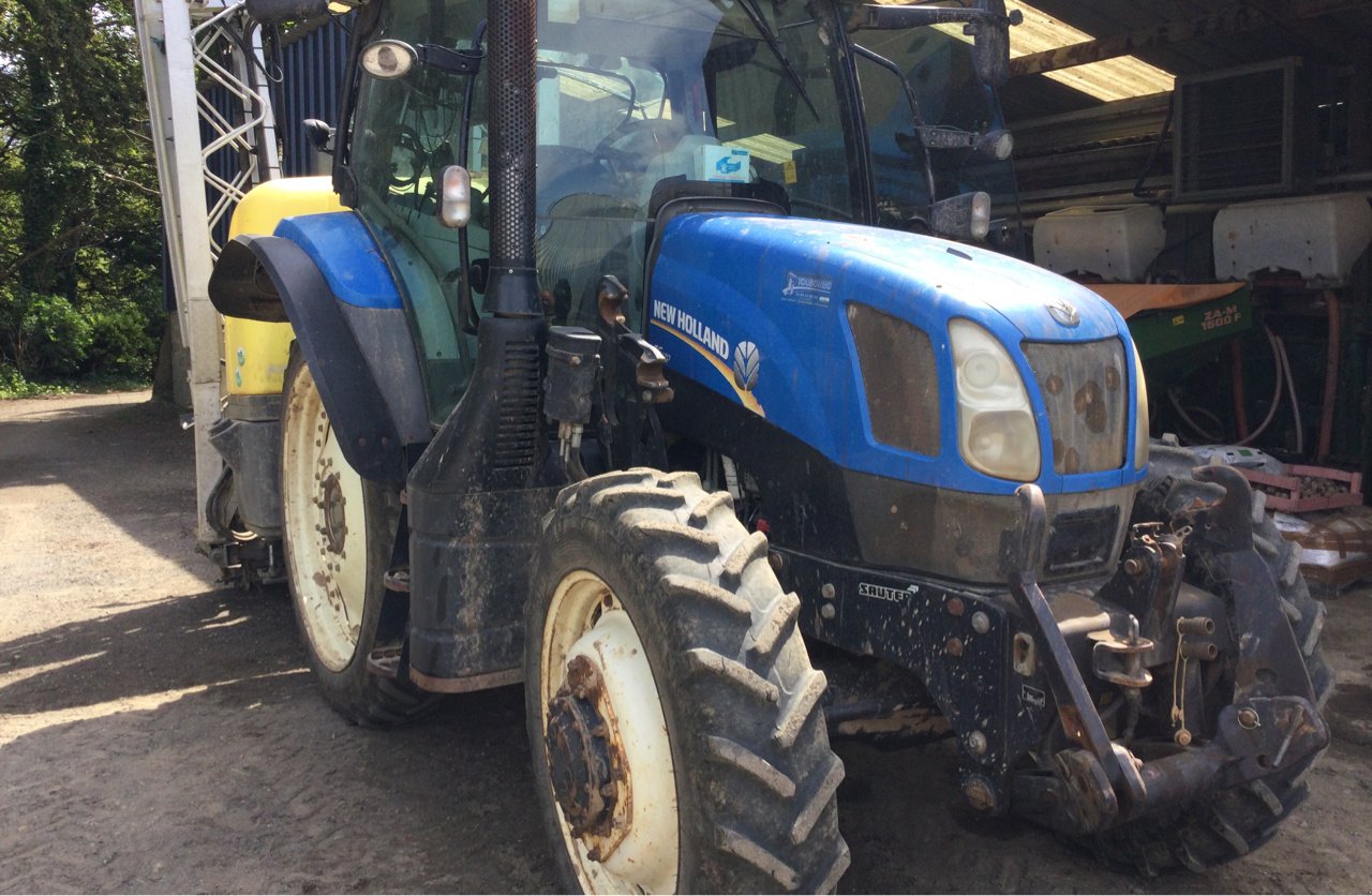 Traktor tip New Holland T6 120, Gebrauchtmaschine in JOSSELIN (Poză 1)