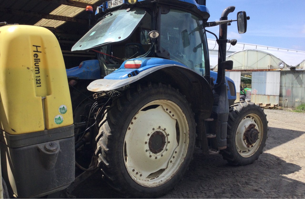 Traktor tip New Holland T6 120, Gebrauchtmaschine in JOSSELIN (Poză 4)