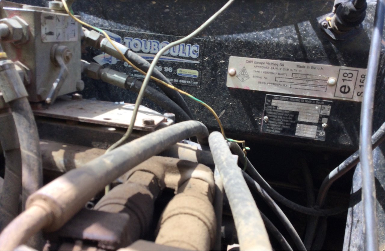 Traktor tip New Holland T6 120, Gebrauchtmaschine in JOSSELIN (Poză 5)