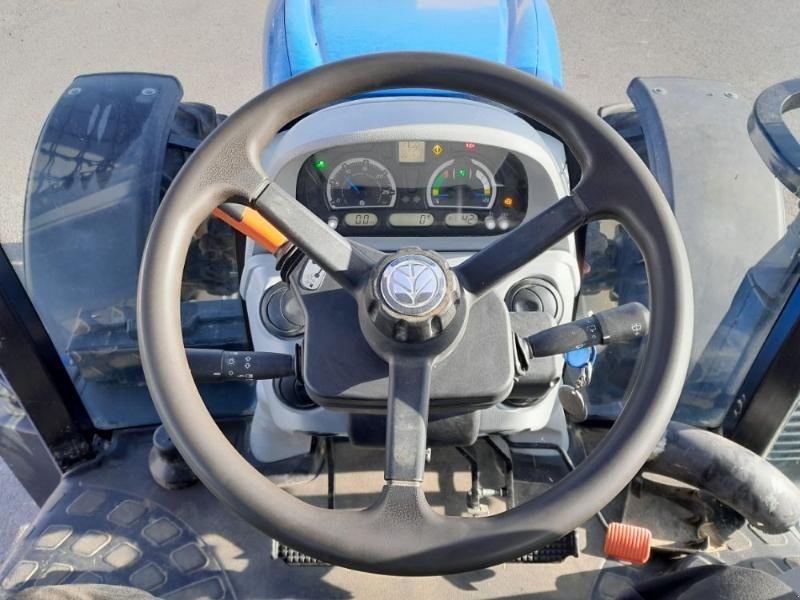 Traktor of the type New Holland T6-125S, Gebrauchtmaschine in ANTIGNY (Picture 10)