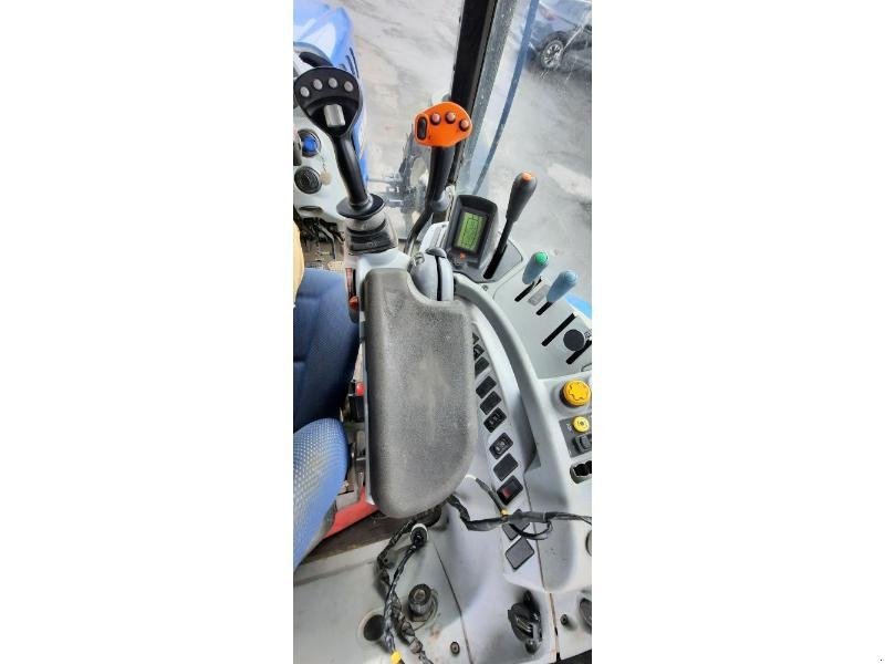 Traktor des Typs New Holland T6-125S, Gebrauchtmaschine in ANTIGNY (Bild 9)