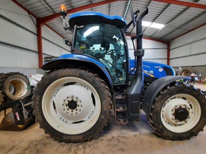 Traktor от тип New Holland T6-140AC, Gebrauchtmaschine в ANTIGNY (Снимка 4)