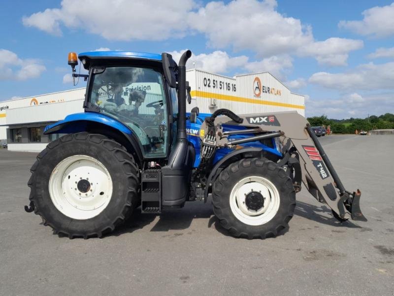 Traktor типа New Holland T6-155AC, Gebrauchtmaschine в ANTIGNY (Фотография 4)