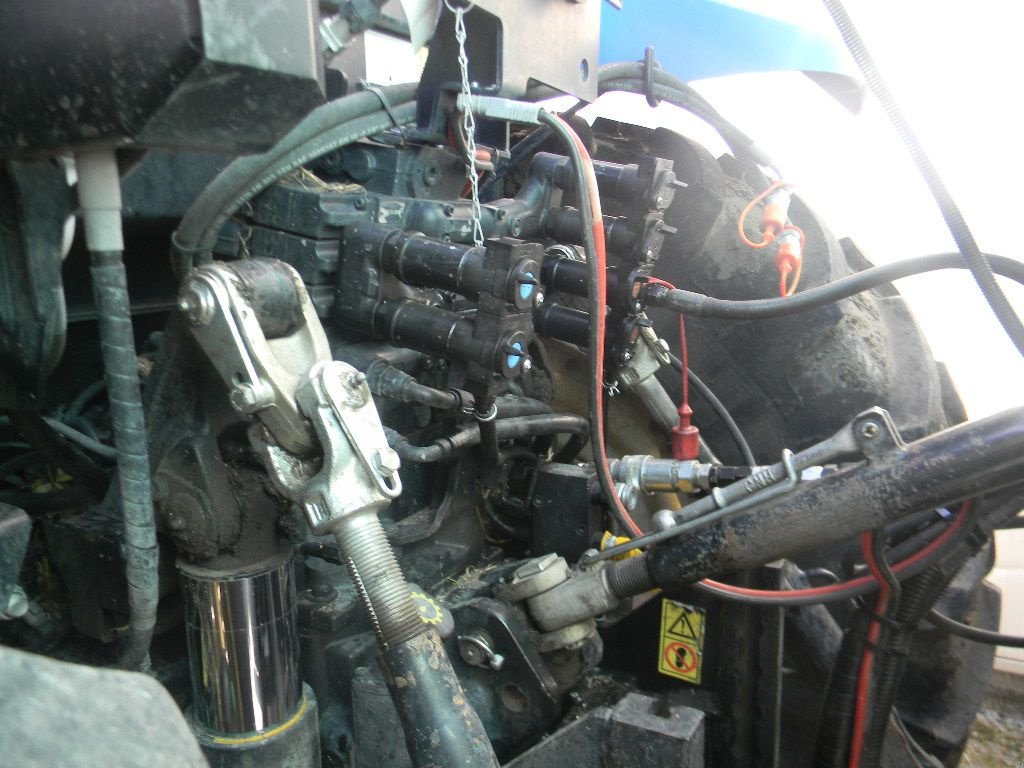 Traktor tipa New Holland T6 165 AUTO, Gebrauchtmaschine u ENNEZAT (Slika 7)