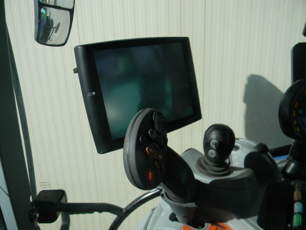 Traktor tipa New Holland T6 165 AUTO, Gebrauchtmaschine u ENNEZAT (Slika 5)