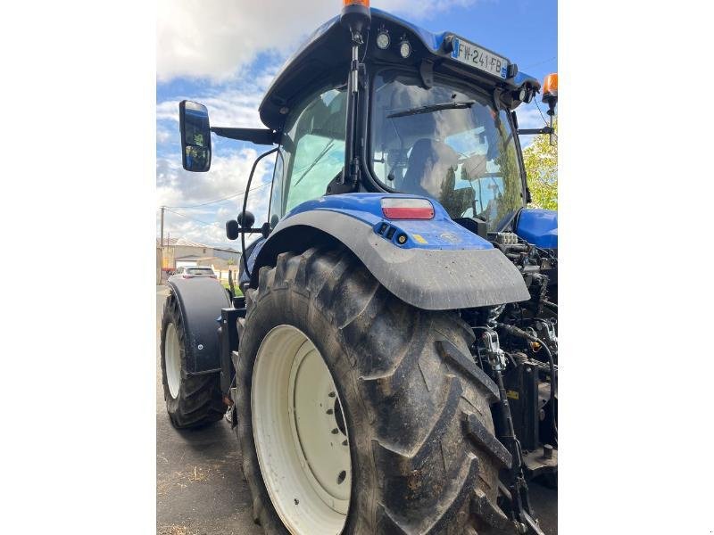 Traktor van het type New Holland T6-165AC, Gebrauchtmaschine in ANTIGNY (Foto 5)