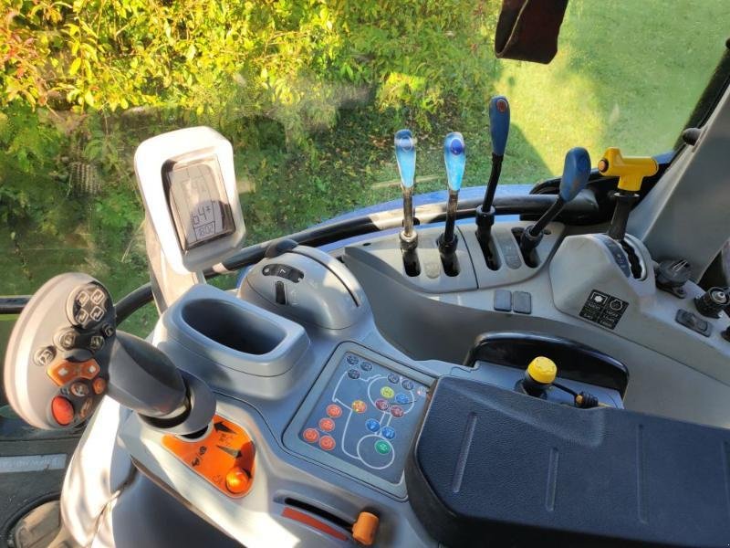 Traktor του τύπου New Holland T6-165DY, Gebrauchtmaschine σε ANTIGNY (Φωτογραφία 4)