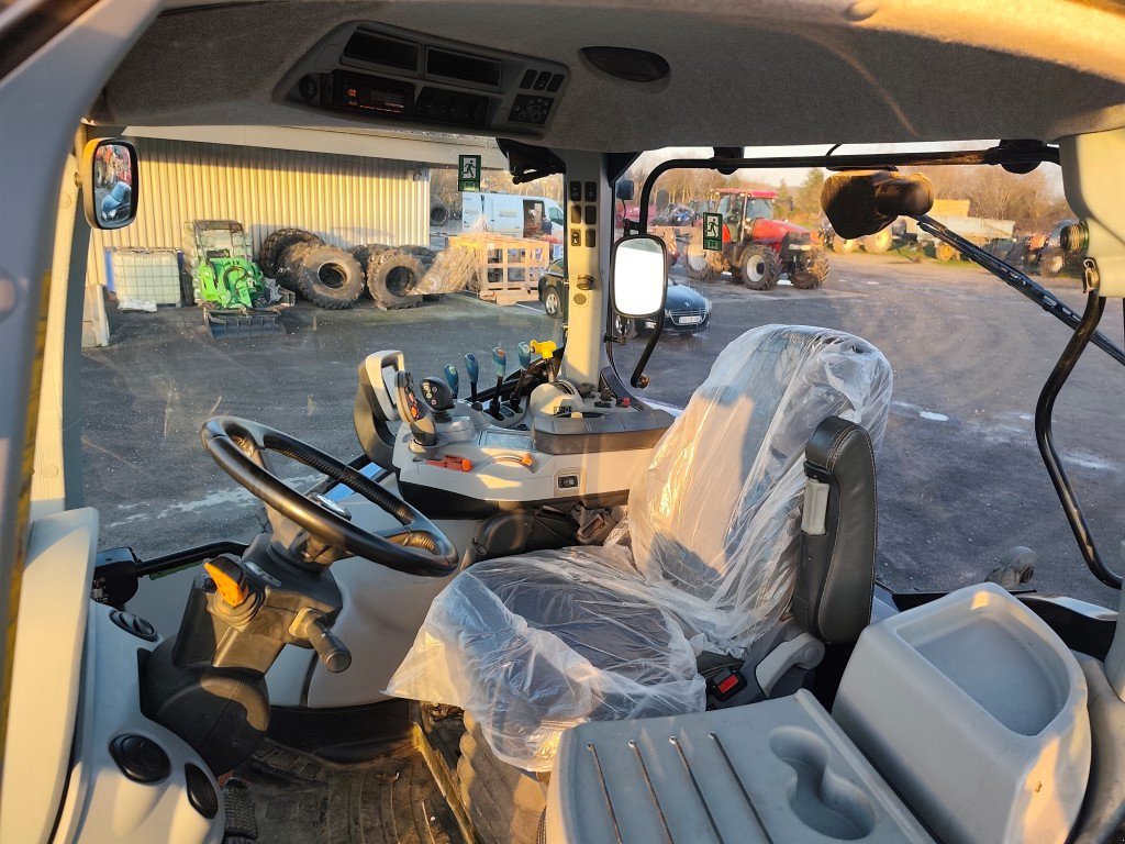 Traktor vrste New Holland T6 180 DYNAMIC CDE, Gebrauchtmaschine v Le Horps (Slika 10)