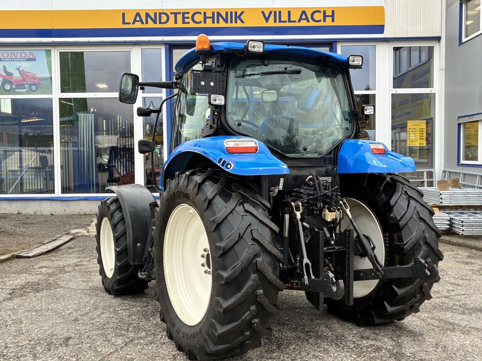 Traktor типа New Holland T6020 Delta, Gebrauchtmaschine в Villach (Фотография 3)
