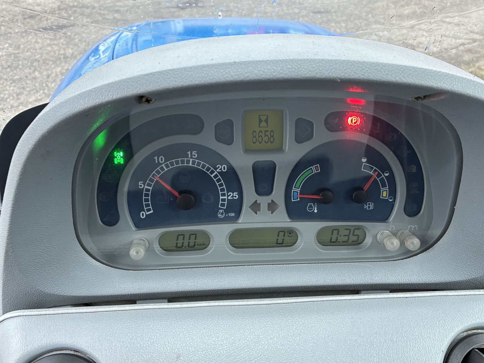 Traktor типа New Holland T6020 Delta, Gebrauchtmaschine в Villach (Фотография 10)