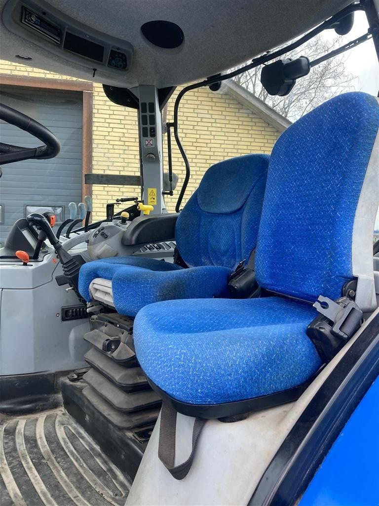 Traktor типа New Holland T6020 Elite, Gebrauchtmaschine в Mern (Фотография 4)