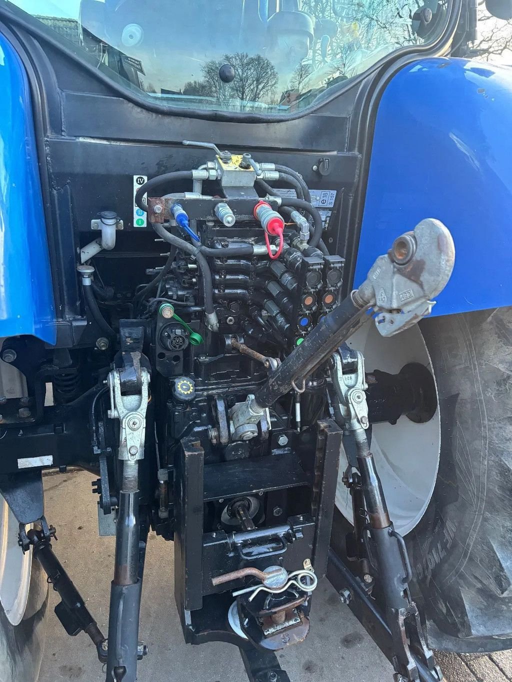 Traktor типа New Holland T6020 ELITE, Gebrauchtmaschine в Willemsoord (Фотография 9)