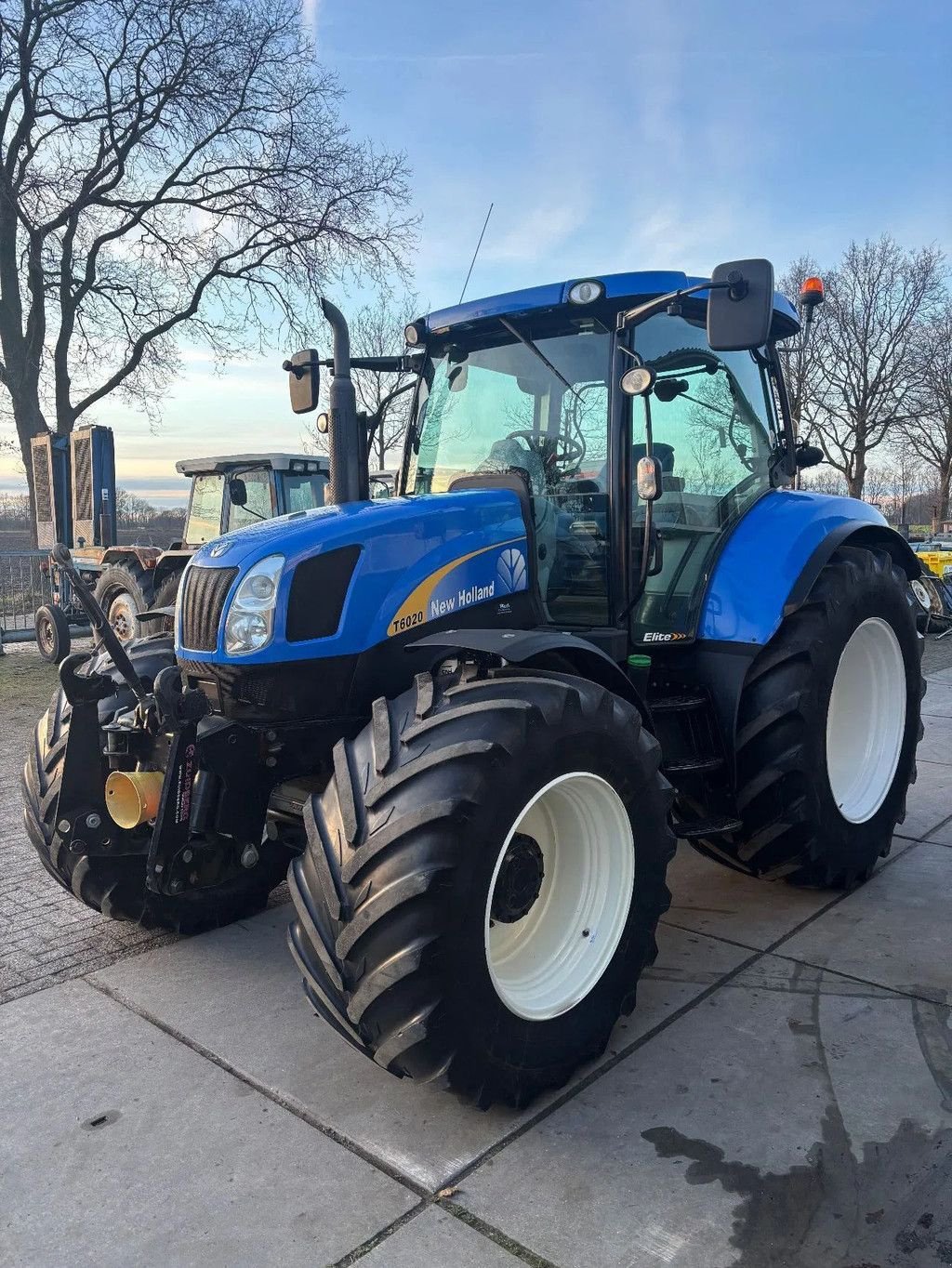 Traktor типа New Holland T6020 ELITE, Gebrauchtmaschine в Willemsoord (Фотография 3)