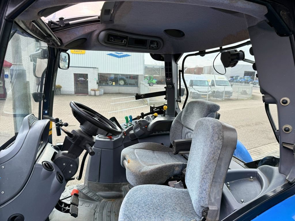 Traktor del tipo New Holland T6020 Elite, Gebrauchtmaschine en BOEKEL (Imagen 3)