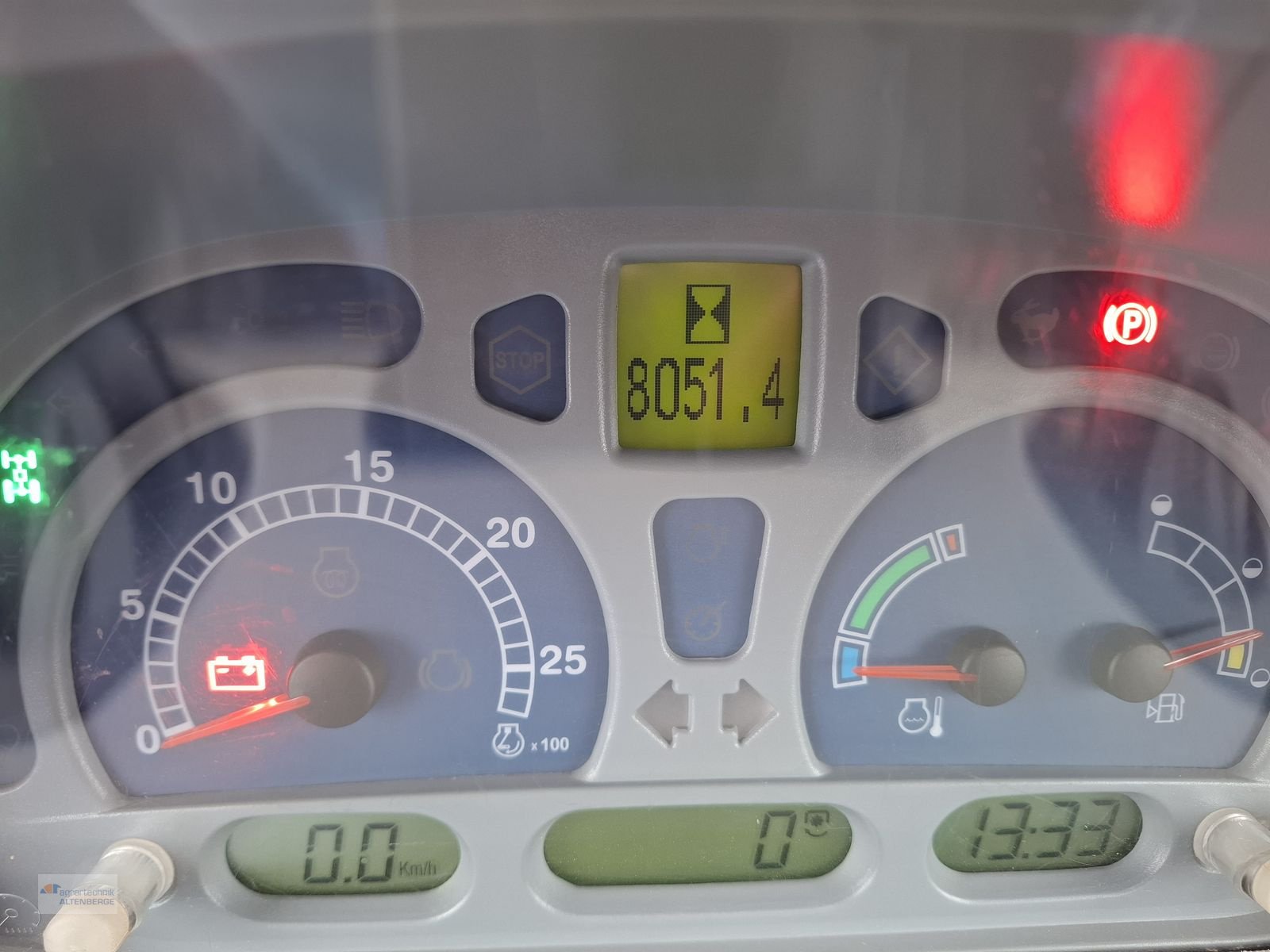 Traktor of the type New Holland T6020 Elite, Gebrauchtmaschine in Altenberge (Picture 13)