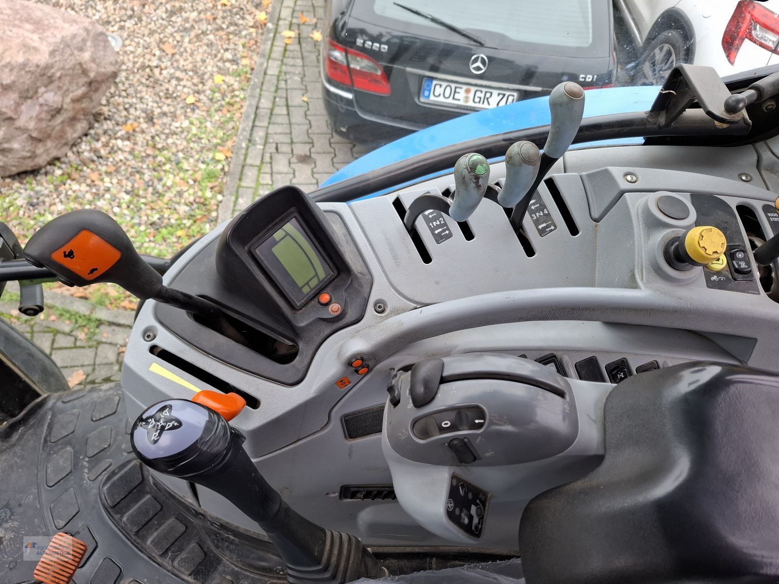 Traktor of the type New Holland T6020 Elite, Gebrauchtmaschine in Altenberge (Picture 11)