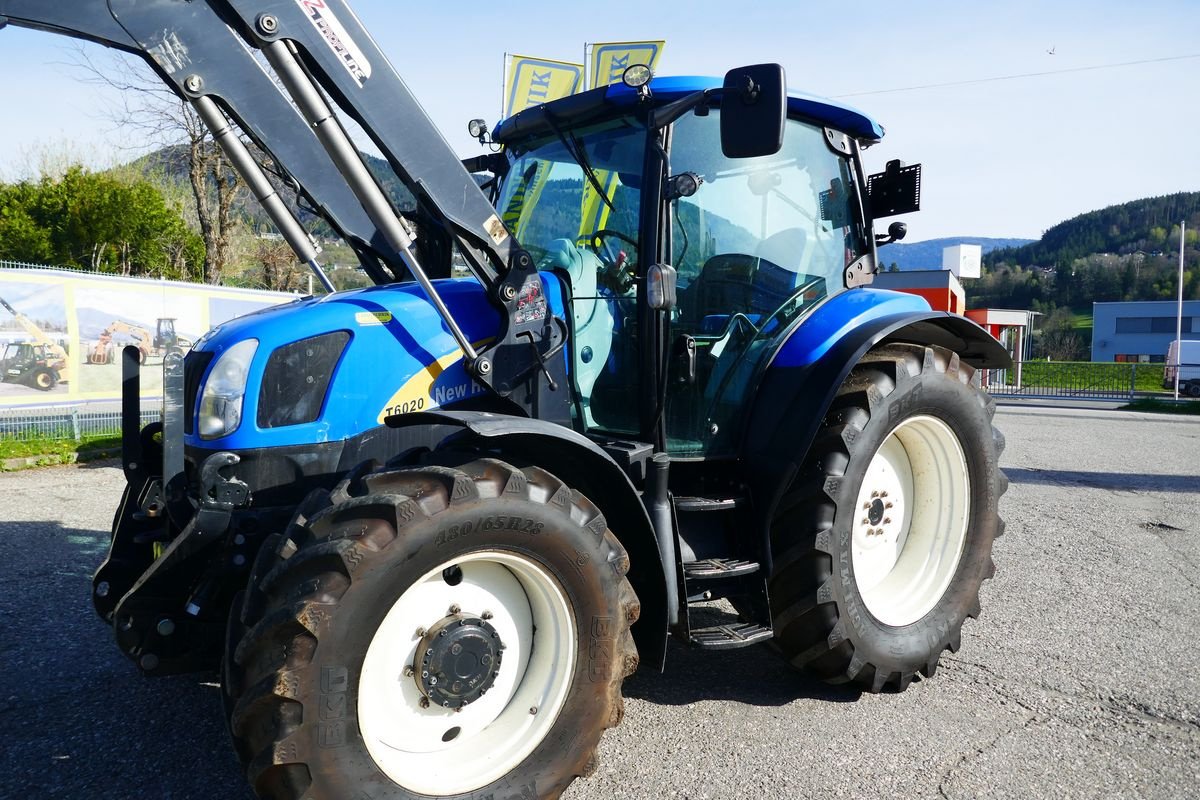 Traktor des Typs New Holland T6020 Elite, Gebrauchtmaschine in Villach (Bild 2)