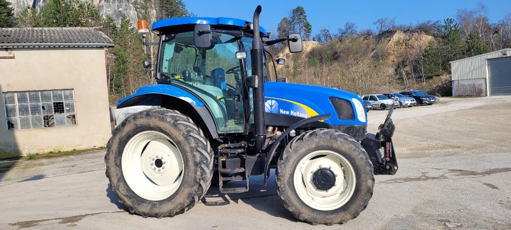 Traktor des Typs New Holland T6020 élite, Gebrauchtmaschine in Einvaux (Bild 8)