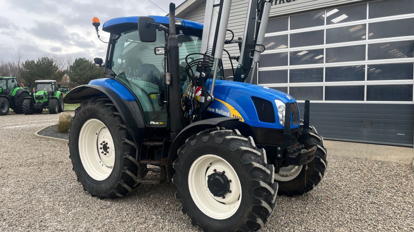 Traktor от тип New Holland T6020 Plus, med frontlæsser, Gebrauchtmaschine в Lintrup (Снимка 16)