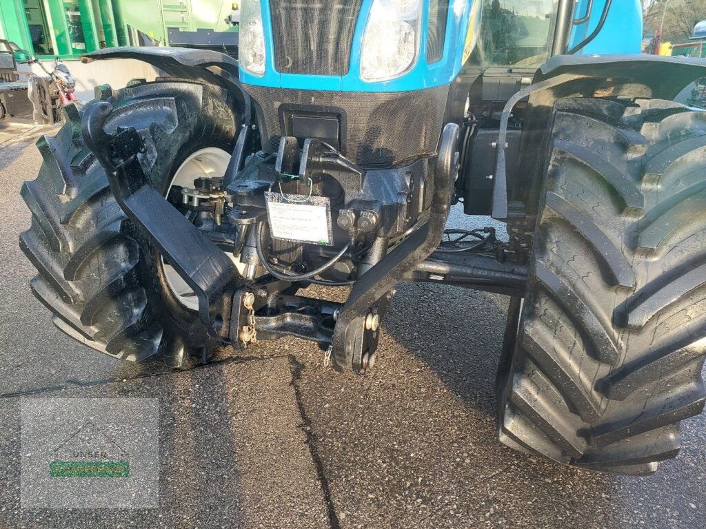 Traktor от тип New Holland T6020, Gebrauchtmaschine в Haag (Снимка 16)