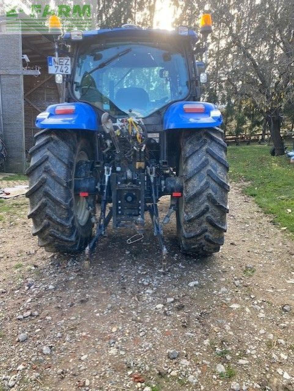 Traktor от тип New Holland T6030 Delta Delta, Gebrauchtmaschine в Hamburg (Снимка 4)