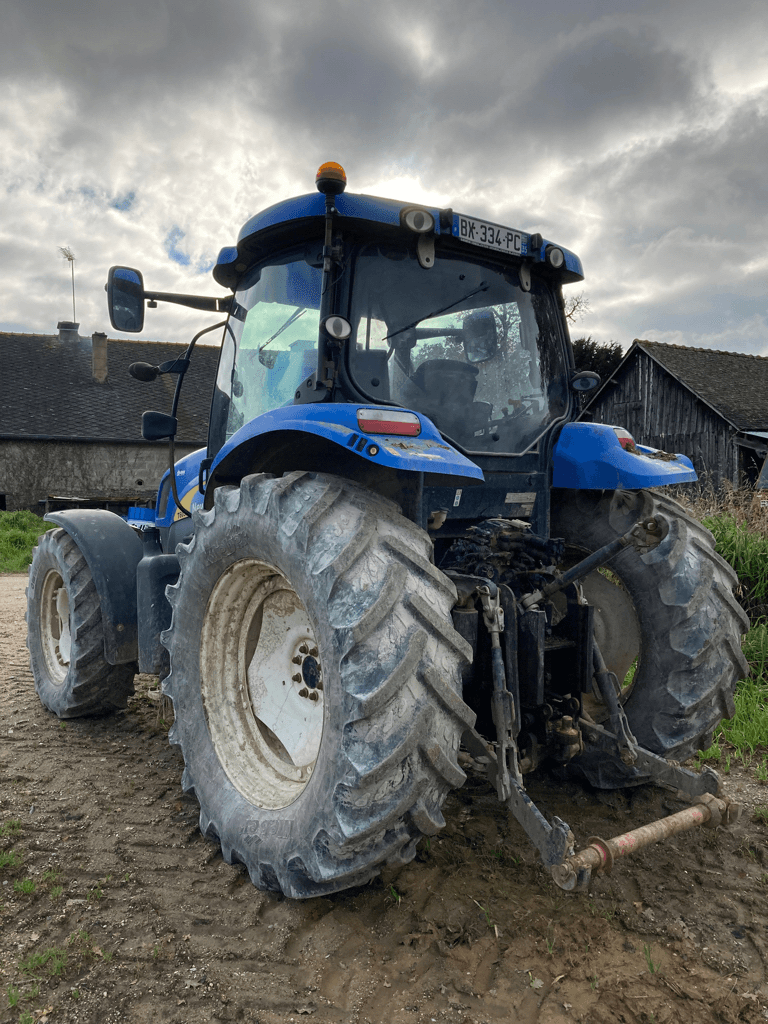 Traktor typu New Holland T6030 ELITE, Gebrauchtmaschine w TREMEUR (Zdjęcie 3)