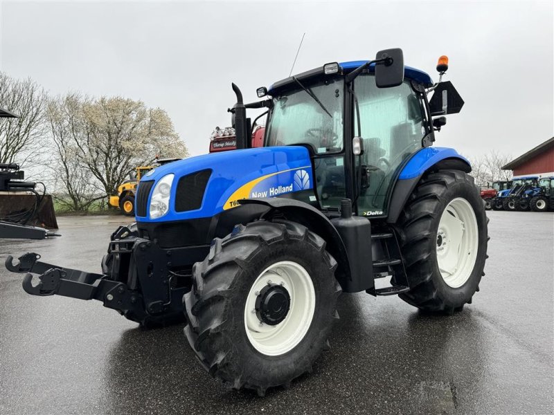 Traktor of the type New Holland T6030 KUN 2900 TIMER!, Gebrauchtmaschine in Nørager (Picture 1)