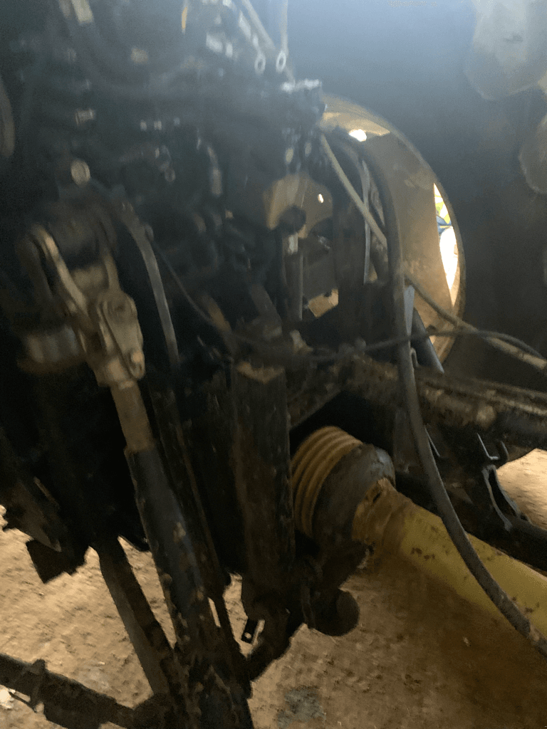 Traktor типа New Holland T6030 PLUS, Gebrauchtmaschine в TREMEUR (Фотография 4)