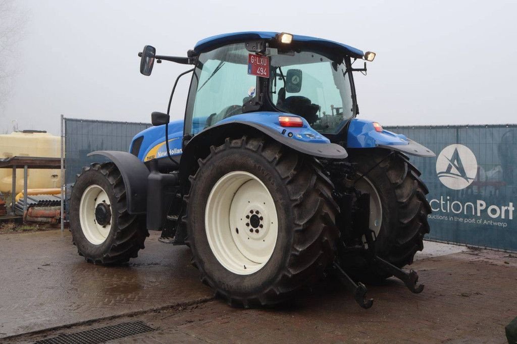 Traktor del tipo New Holland T6030, Gebrauchtmaschine In Antwerpen (Immagine 4)
