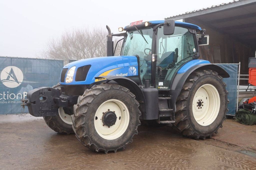 Traktor del tipo New Holland T6030, Gebrauchtmaschine In Antwerpen (Immagine 10)