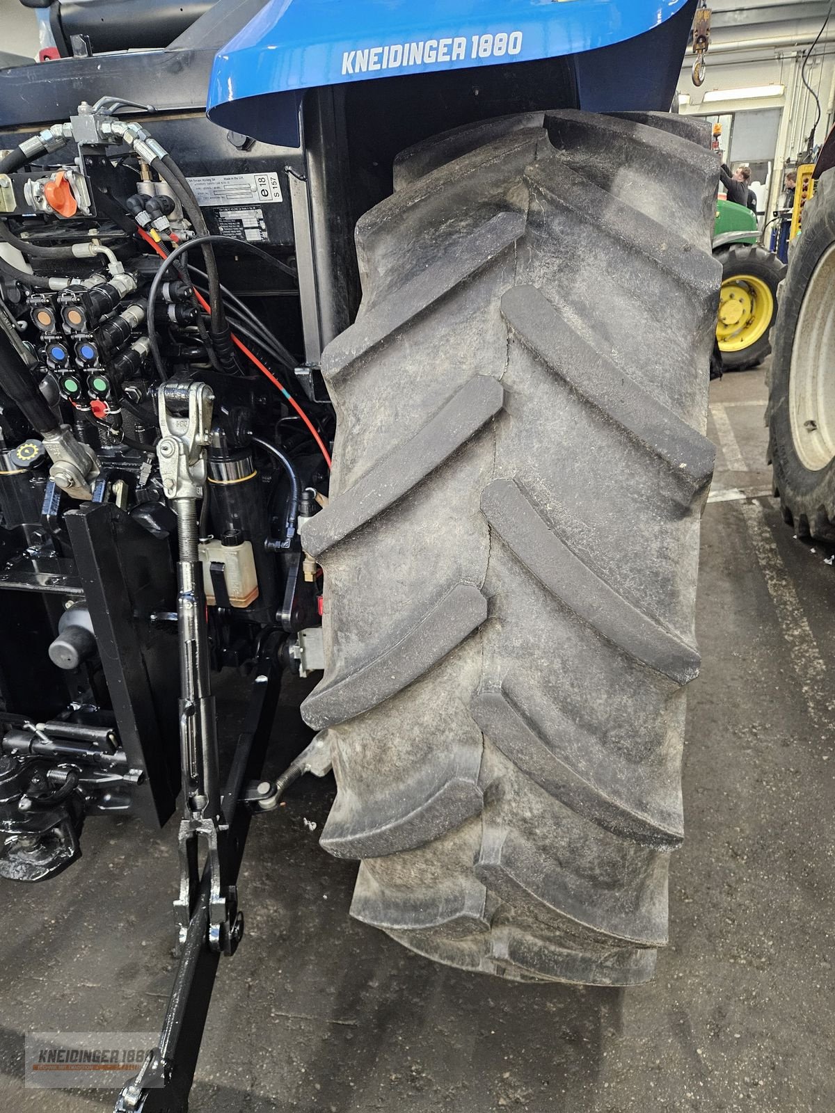 Traktor des Typs New Holland T6040 Elite, Gebrauchtmaschine in Altenfelden (Bild 11)