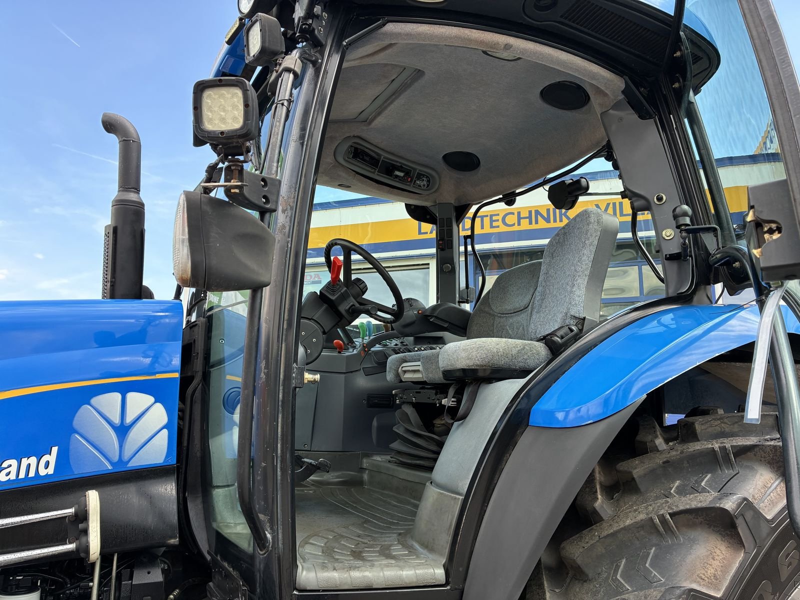 Traktor του τύπου New Holland T6040 Elite, Gebrauchtmaschine σε Villach (Φωτογραφία 7)